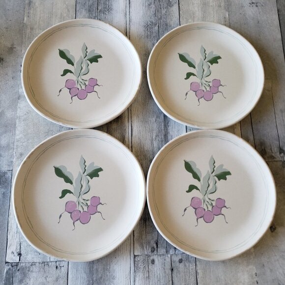 NWT – Threshold (Set of 4) Melamine Plates - Bunch of Radishes - Picture 1 of 3